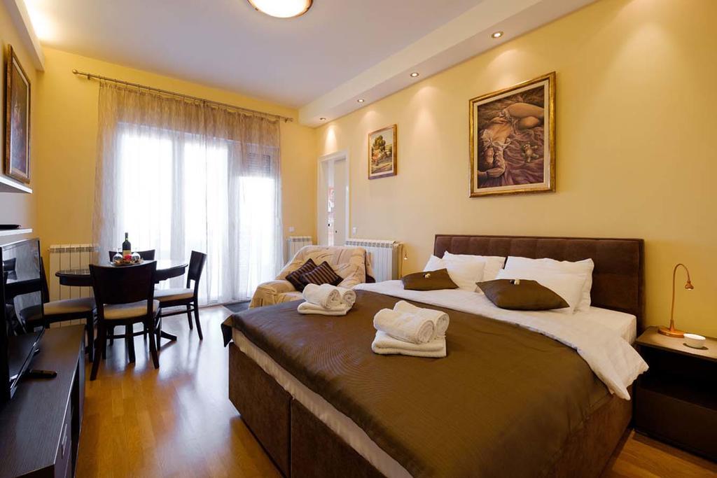 Basco Apartments Knez Mihailova Belgrado Esterno foto