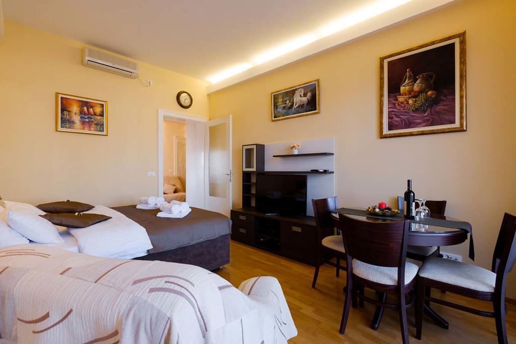 Basco Apartments Knez Mihailova Belgrado Esterno foto