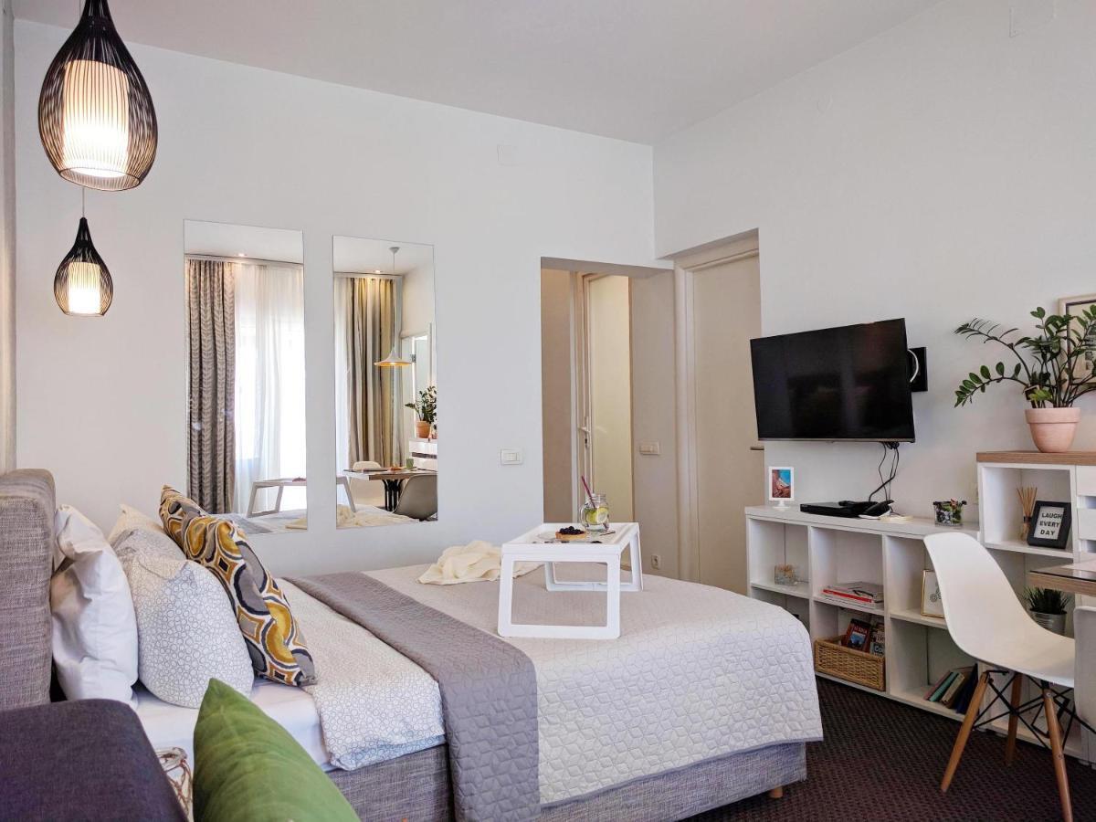 Basco Apartments Knez Mihailova Belgrado Esterno foto