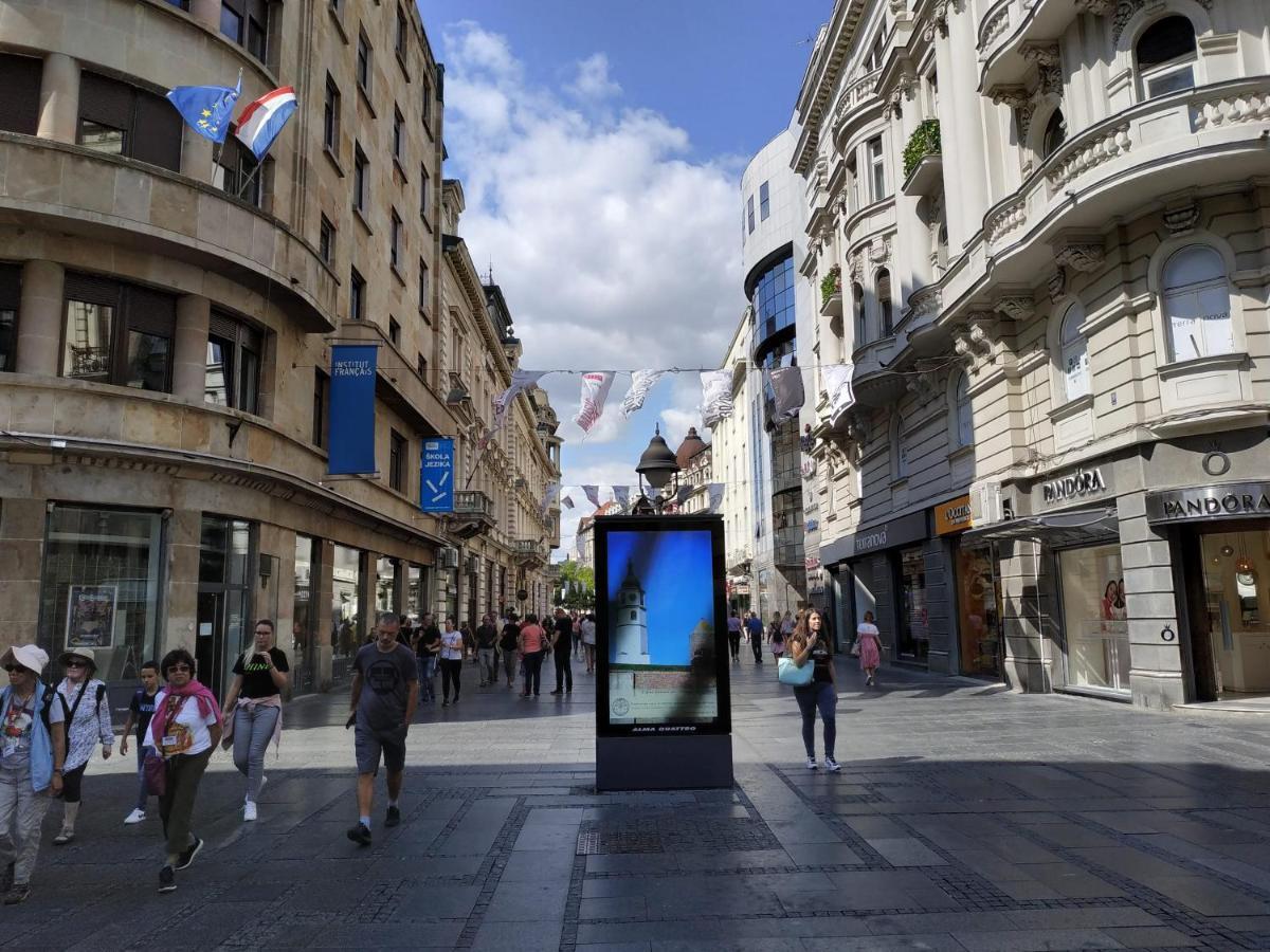Basco Apartments Knez Mihailova Belgrado Esterno foto